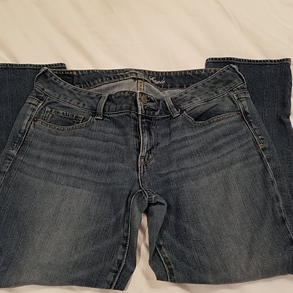 American Eagle Crop Jeans
